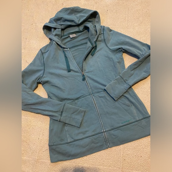 Carhartt zip-up hooded jacket. - Picture 1 of 3